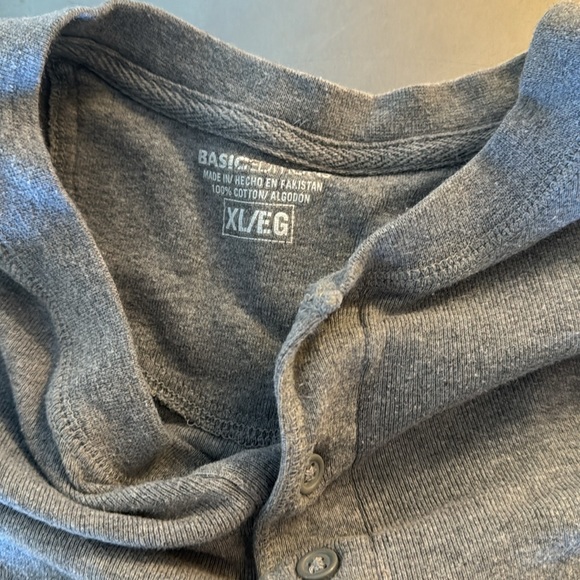 Basic editions shirt - Picture 2 of 2